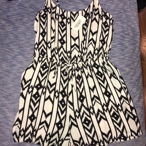 White black design romper